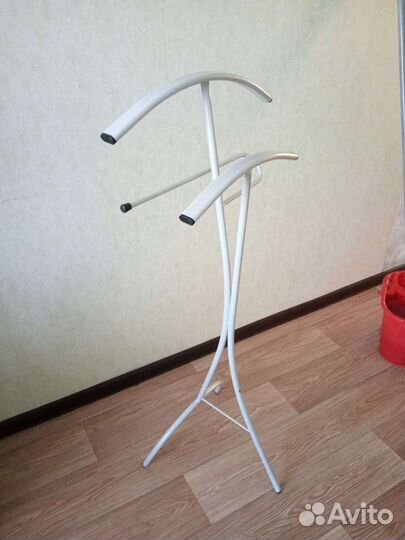 Вешалка напольная