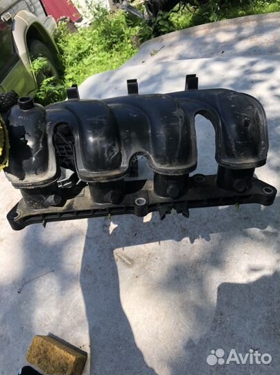 Коллектор впускной renault h4m