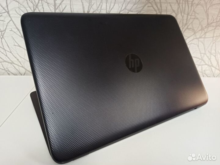 Ноутбук HP 15 4/4/SSD