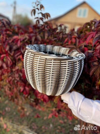Кашпо из ротанга