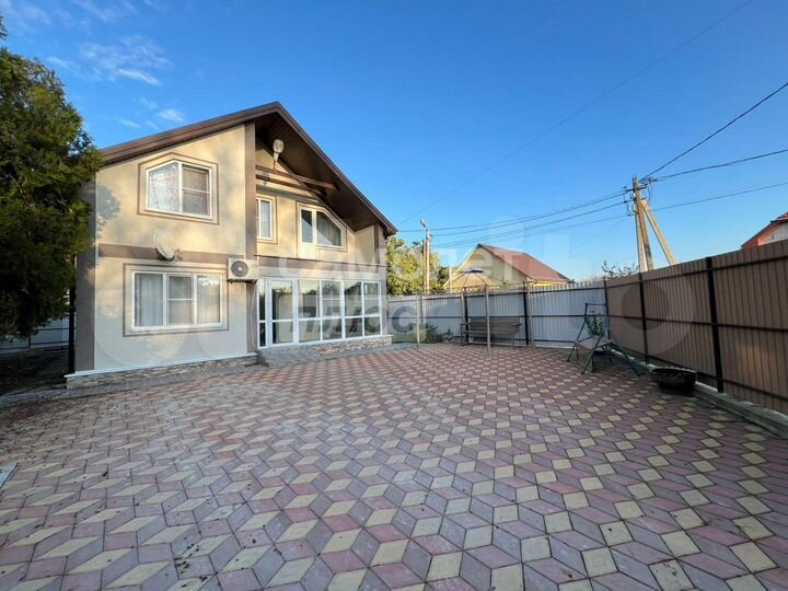 Дом 155 м² на участке 5 сот.