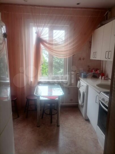 3-к. квартира, 55 м², 1/2 эт.