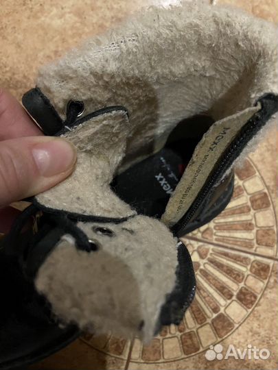 Ботинки для девочки