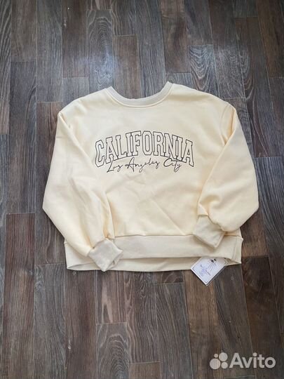 Костюм спортивный