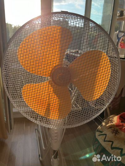 Вентилятор напольный