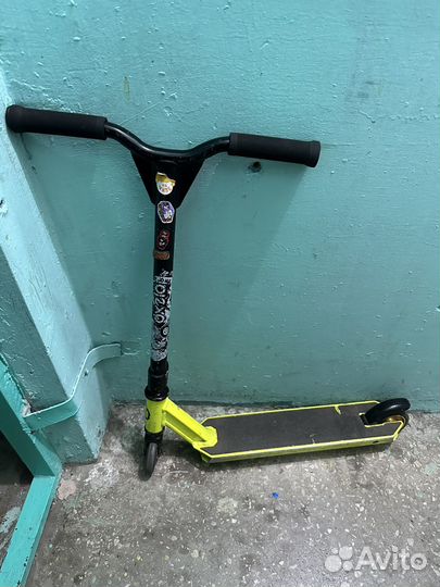 Трюковой самокат oxelo