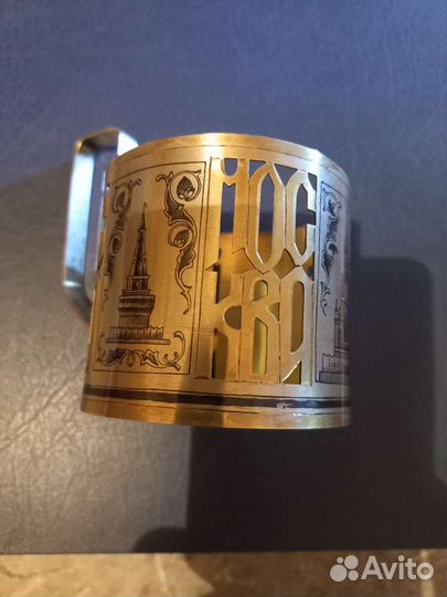 Коллекционный серебряный подстаканник москва,107гр