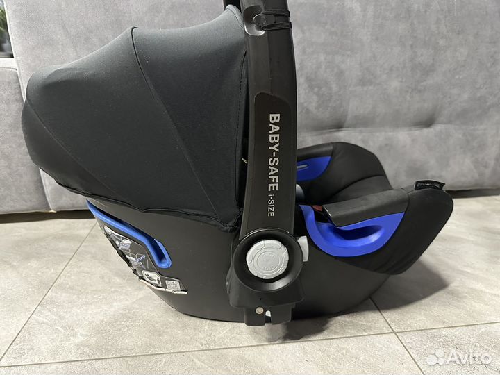 Автодюлька Britax römer baby-safe i-size