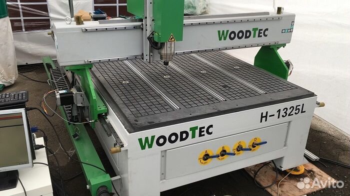 Фрезерно-гравировальный станок с чпу WoodTec
