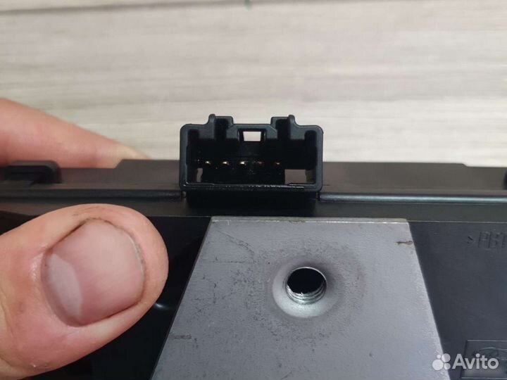 Замок багажника форд фокус 2 хэтчбек 5 контактов