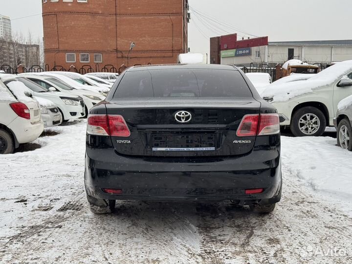 Toyota Avensis 1.8 CVT, 2010, битый, 166 000 км