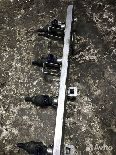 Топливная рампа BMW X3 Е83