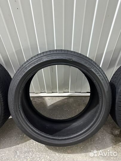 Triangle Sportex TSH11 225/40 R18 и 245/35 R18