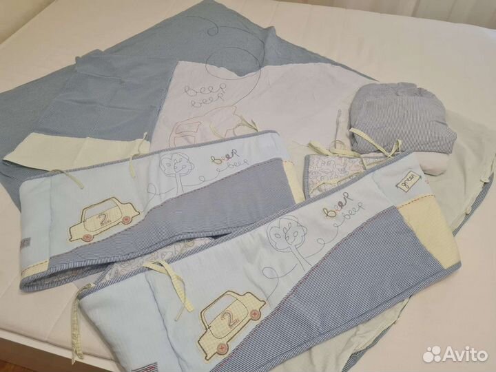 Бортики в детскую кроватку