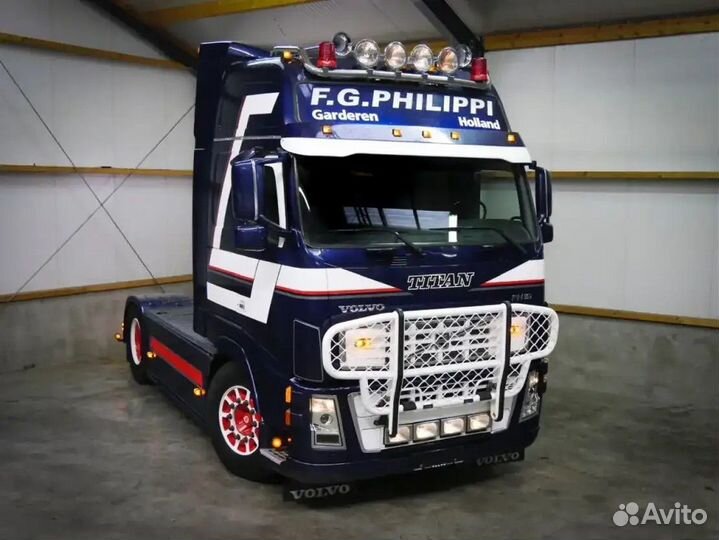 Pазбираем грузовик Volvo FH 2001-2005