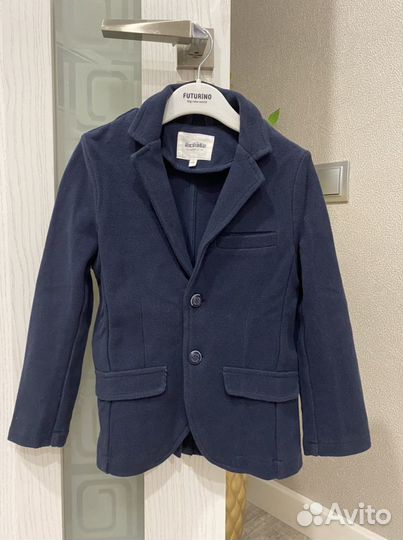 Пиджак трикотажный Accola