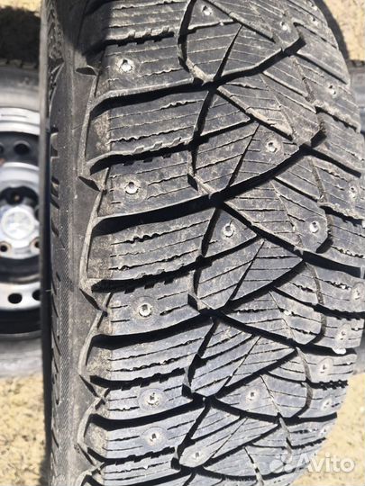 Goodyear Ultragrip 600 205/60 R16