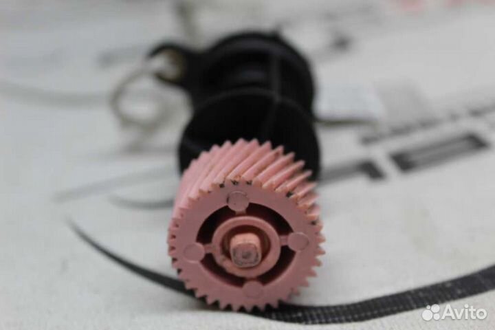 Датчик скорости nissan QG13-DE QG15-DE QG16-DE QG18-DE QR20-DD SR20-DE SR20-VE 327025J004 шестерня