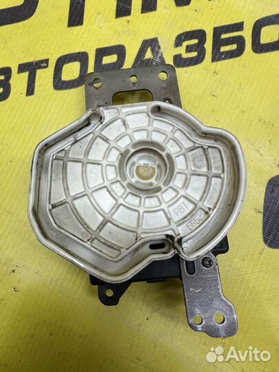 Моторчик заслонки отопителя Honda Civic