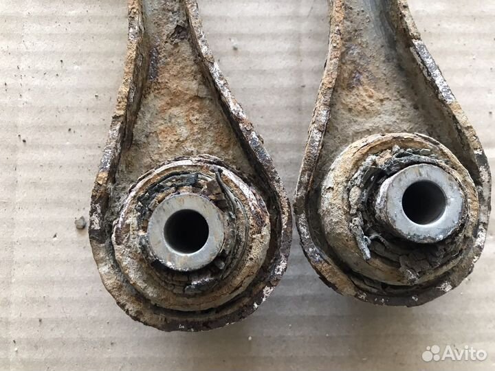 Рычаг задний поперечный Skoda Octavia A5(3478)