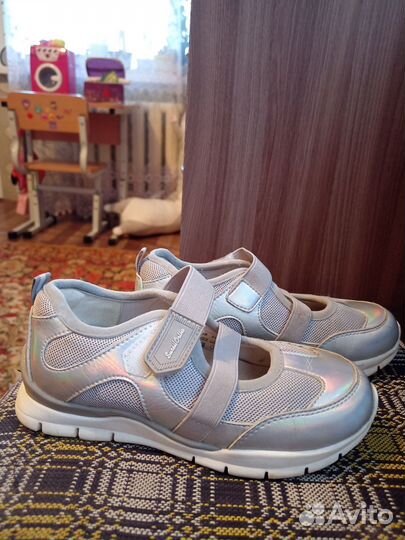 Туфли для девочки