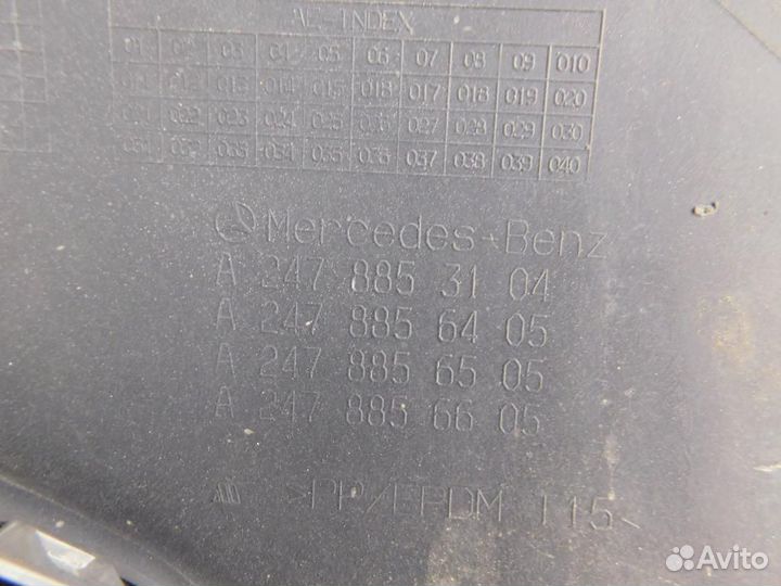 Юбка/спойлер заднего бампера Mercedes-Benz GLB-Class