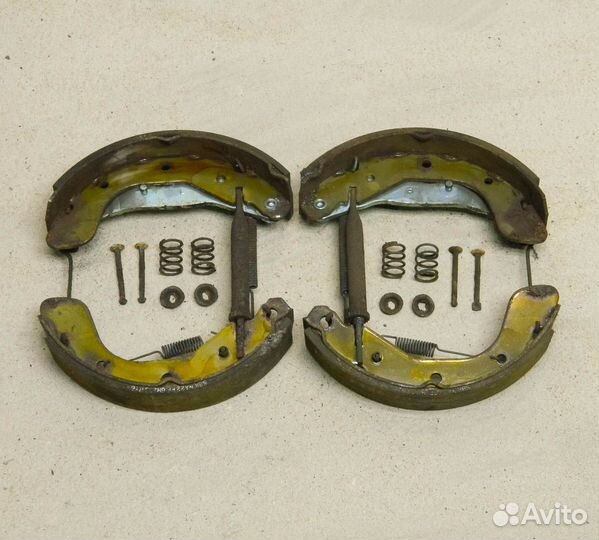 Механизм заднего тормоза Nexia / Lanos