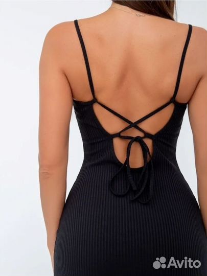 Платье миди в рубчик