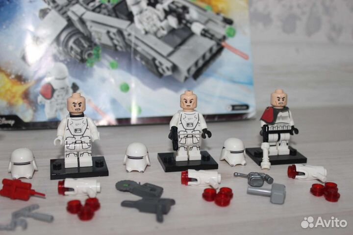 Lego Star Wars 75100