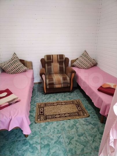 Комната 15 м² в 7-к., 1/1 эт.