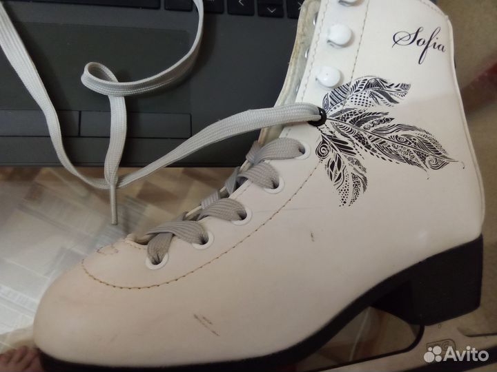 Коньки фигурные 32 размер