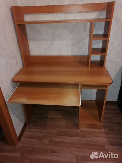 Компьютерный столик бу