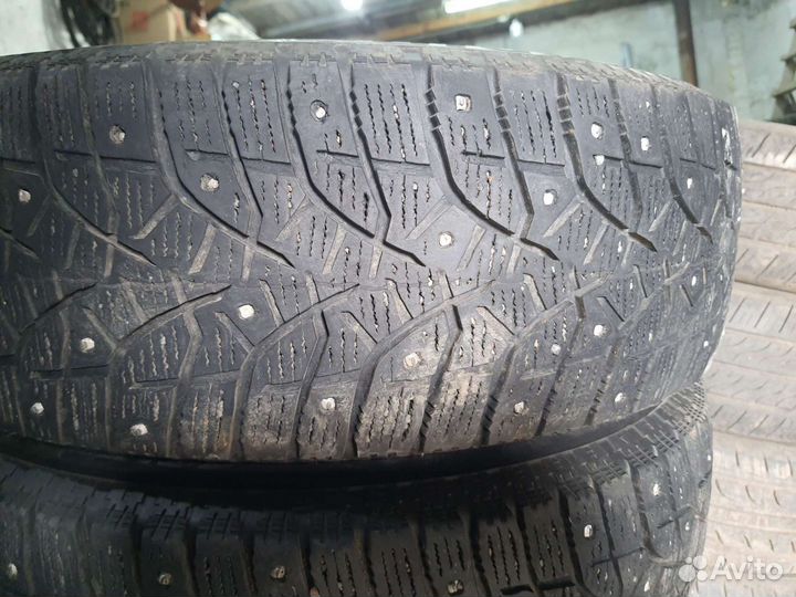 Bridgestone Blizzak Spike-02 185/65 R15