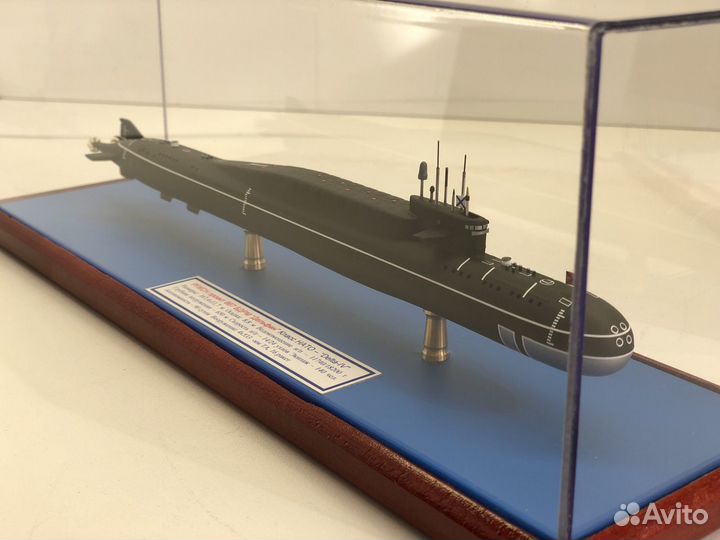 Модель пр. 667 бдрм «Дельфин» масштаб 1:600