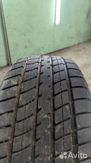 Dunlop SP Sport 2000 225/60 R15 96V