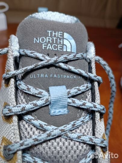 Кроссовки трекинговые north face