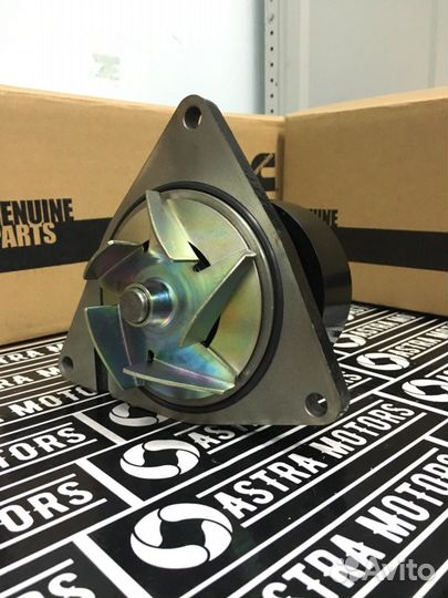 Насос водяной Cummins 6ст