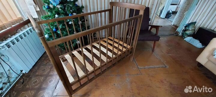 Продам детскую кровать