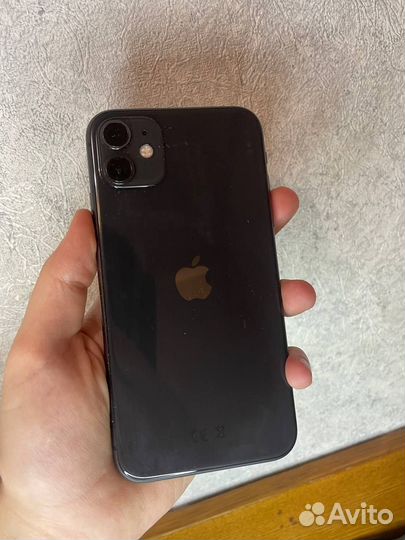 iPhone 11, 64 ГБ