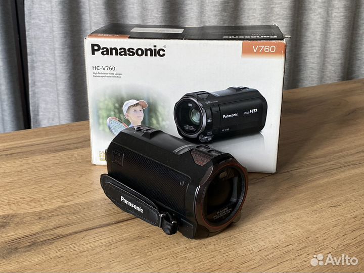 Видеокамера Panasonic HC-V760