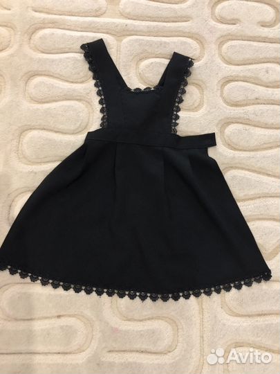 Фартук белый и чёрный. Р. 34 Школьная форма