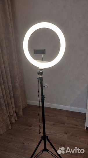 Кольцевая лампа 33 см