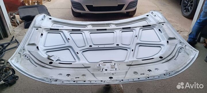 Капот audi a4 в8