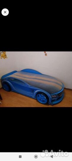 Детская кровать машина с матрасом