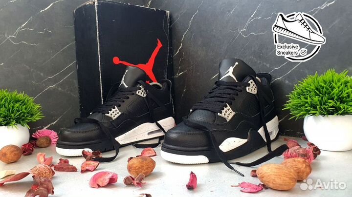 Кроссовки Nike air Jordan 4