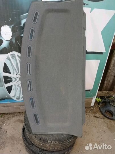 Задняя полка Форд фокус2