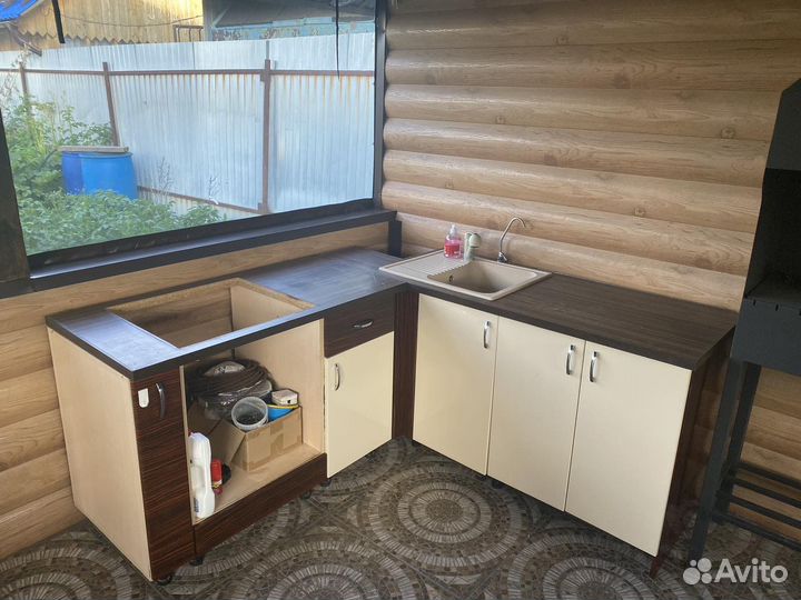 Кухонный гарнитур угловой бу с техникой