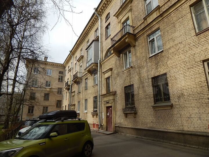 4-к. квартира, 112 м², 5/5 эт.