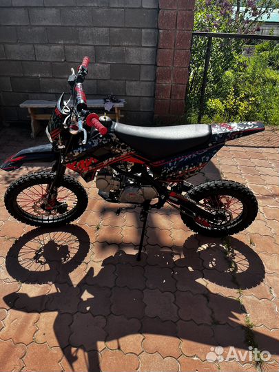 Kayo basic YX125EM rolling moto edition