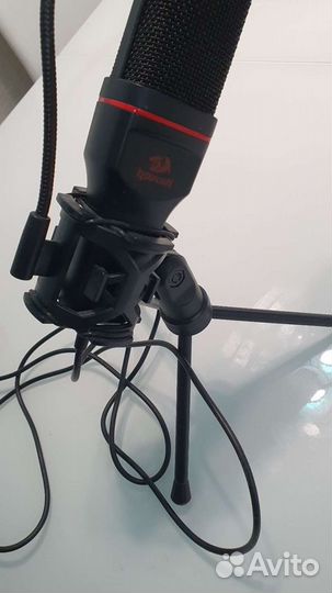 Игровой микрофон Redragon Seyfert GM 100